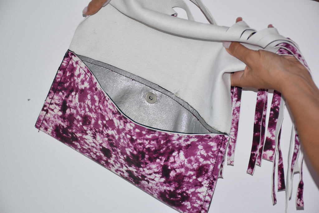 Clutch fantasia con frangie