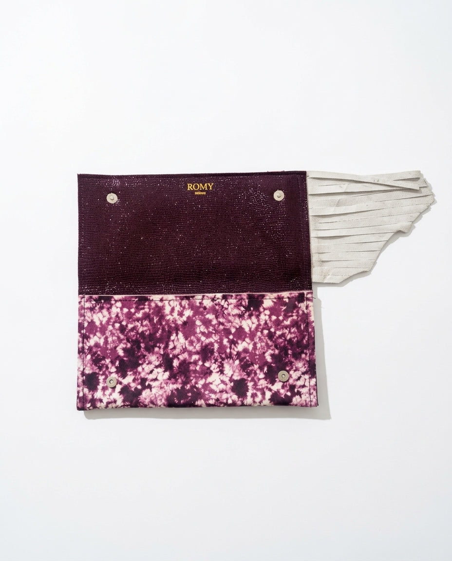 Clutch viola e bianco con fantasia