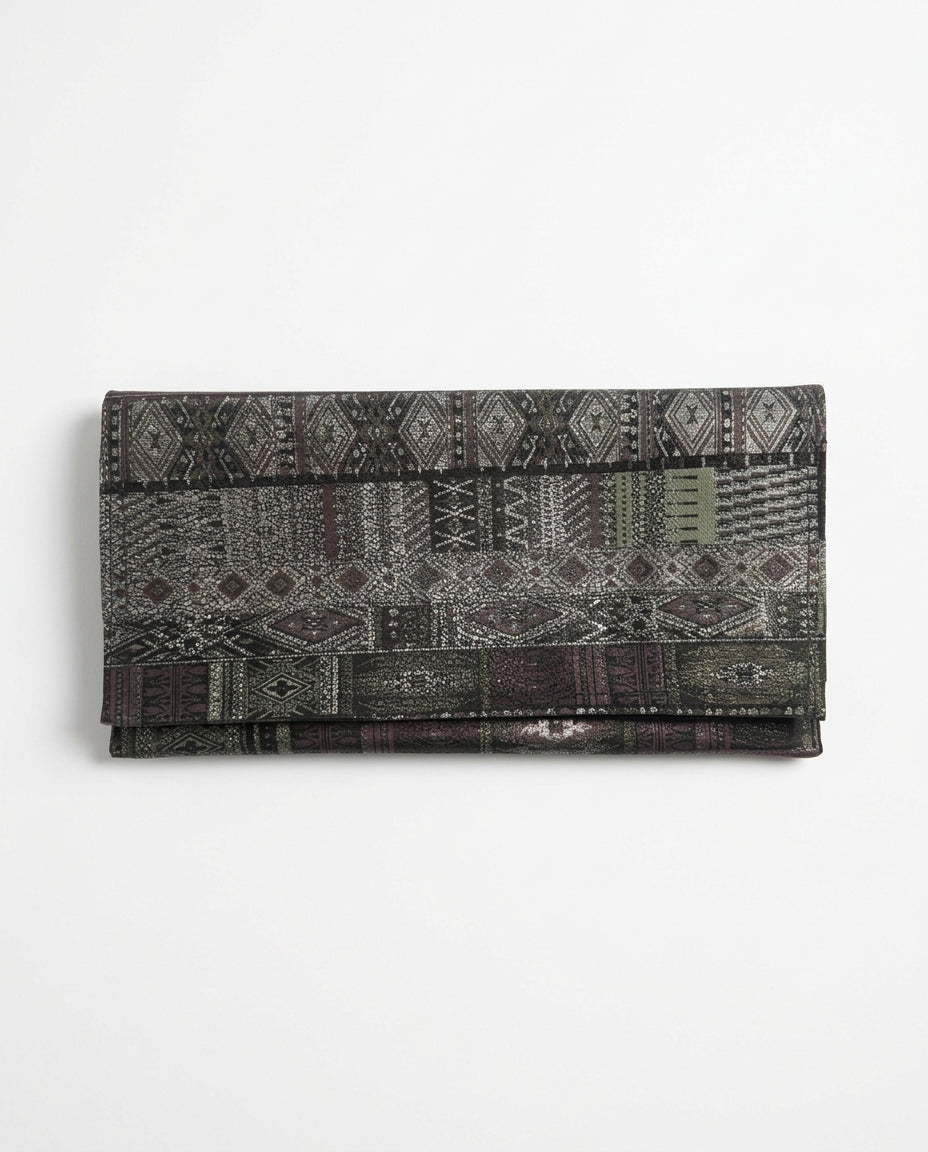 Clutch tribal print
